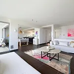 Maison D'artiste Vue & Jacuzzi וילה *
